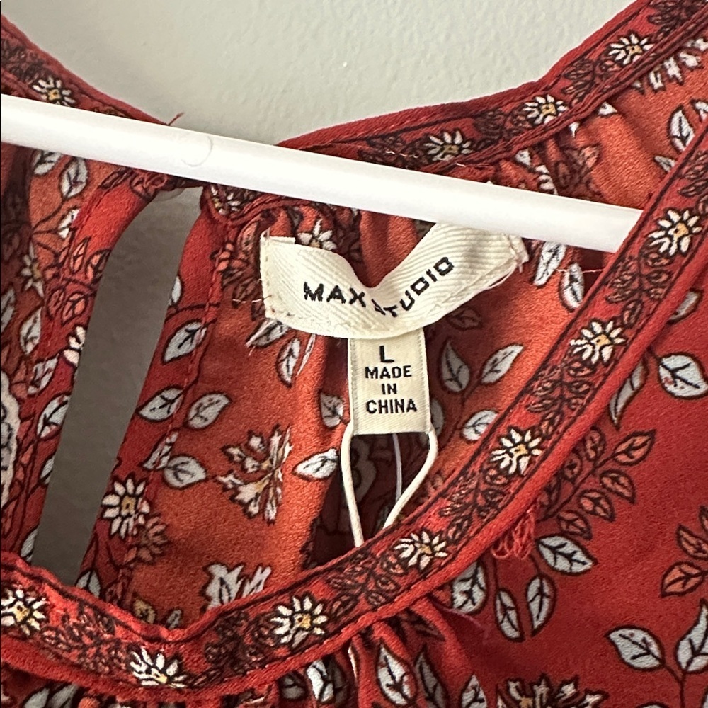 Max Studio Burgundy Floral Blouse - Picture 2 of 11